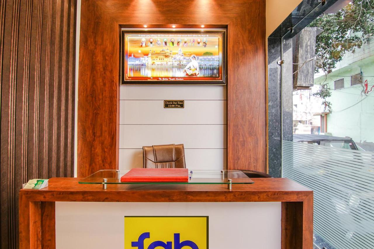 אמריצר Fabhotel Aryan Grand מראה חיצוני תמונה